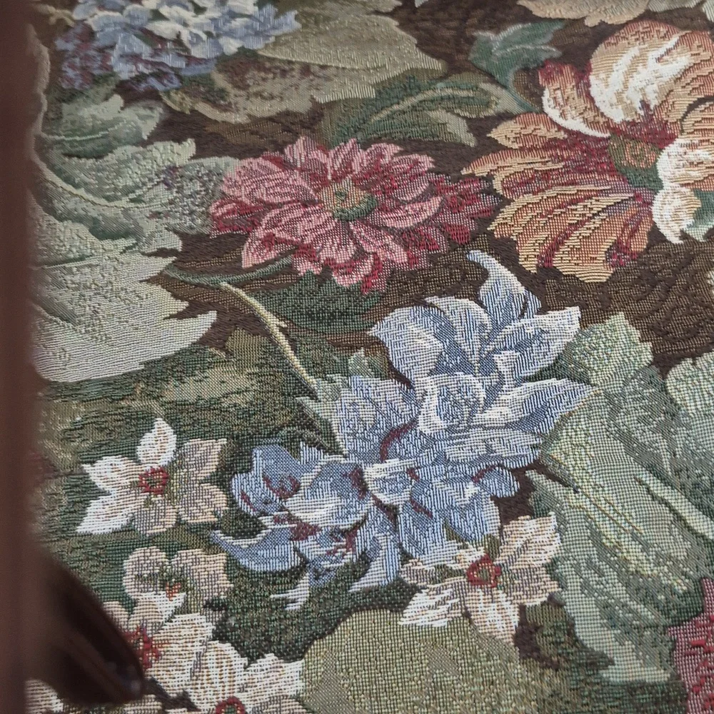 Ling Tasseled Floral Tapestry Table Runner 68x12